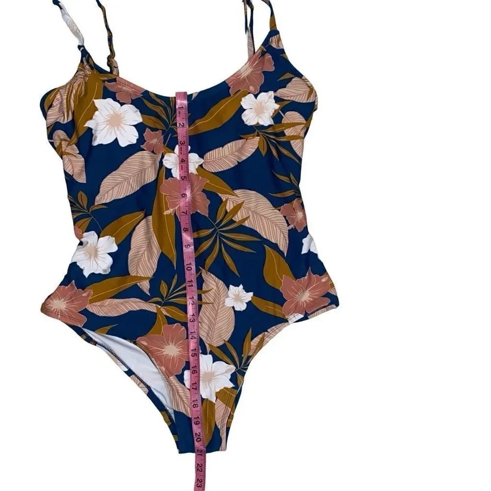 NWOT Kona Sol Swimsuit
